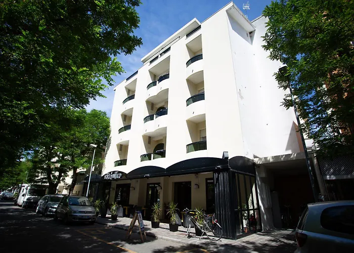 호텔 Nautico 카톨리카